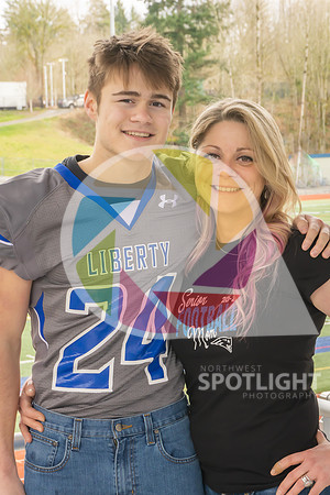 LibertyFootballSeniorsMoms-11