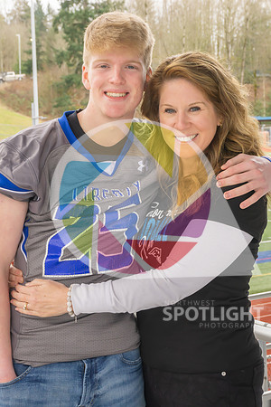 LibertyFootballSeniorsMoms-14