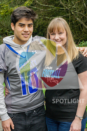 LibertyFootballSeniorsMoms-18