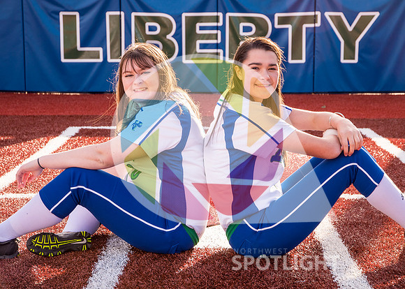LHS Fastpitch Jade & Samantha _NEW4695