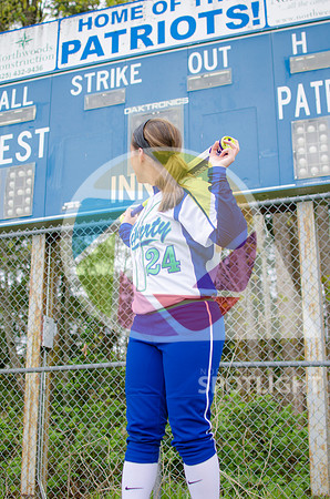 LHS Fastpitch V Kendall Kauzlarich 9941