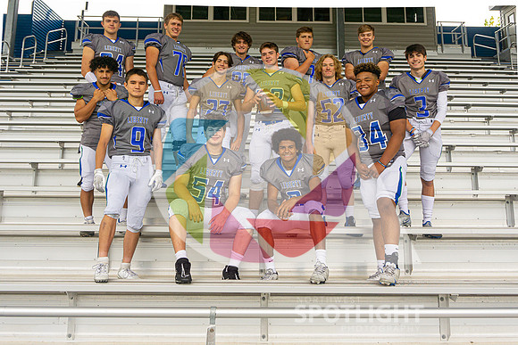 LibertyFootball2122-102