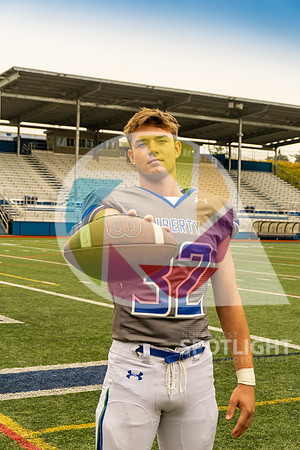 LibertyFootball2122-076