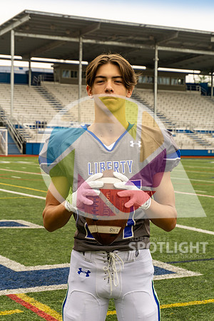 LibertyFootball2122-080