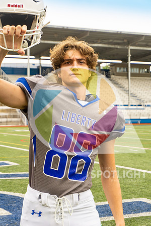 LibertyFootball2122-081