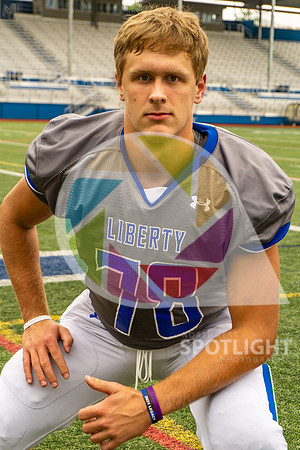 LibertyFootball2122-085