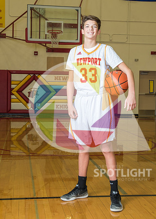 Newport Boys Bball JV Carlos Golan _NEW6226