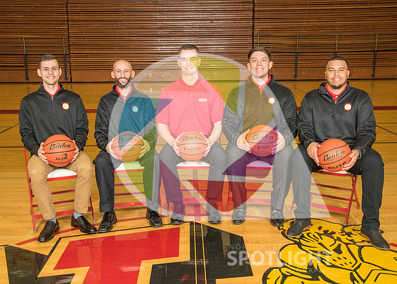 Newport Boys Bball Coaches _NEW6154