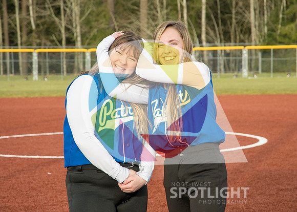 LHS Fastpitch 2 Gals _NEW2140