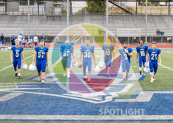 LHS Football Seniors _NEW9299