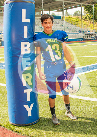 LHS Football V Leo Perez _NEW8811